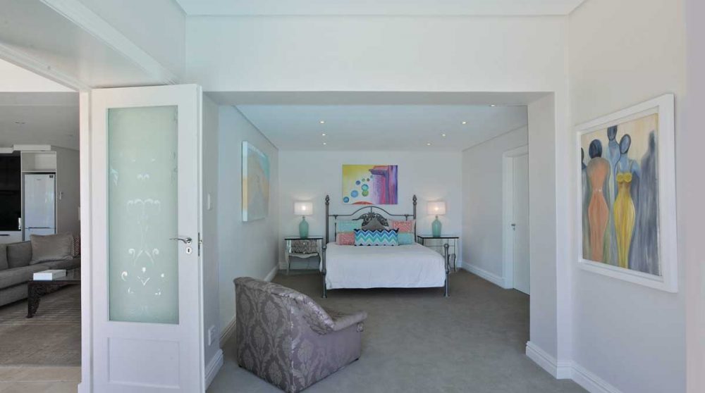 Autre vue de la chambre du Clarendon Bantry Bay