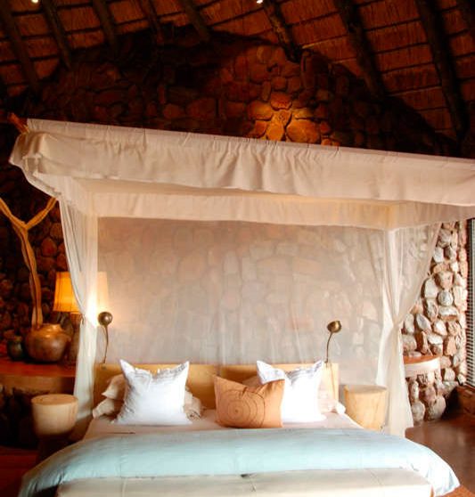 Le confortable lit à Tswalu