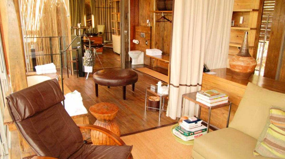 Espace salon dans une suite au parc Kruger