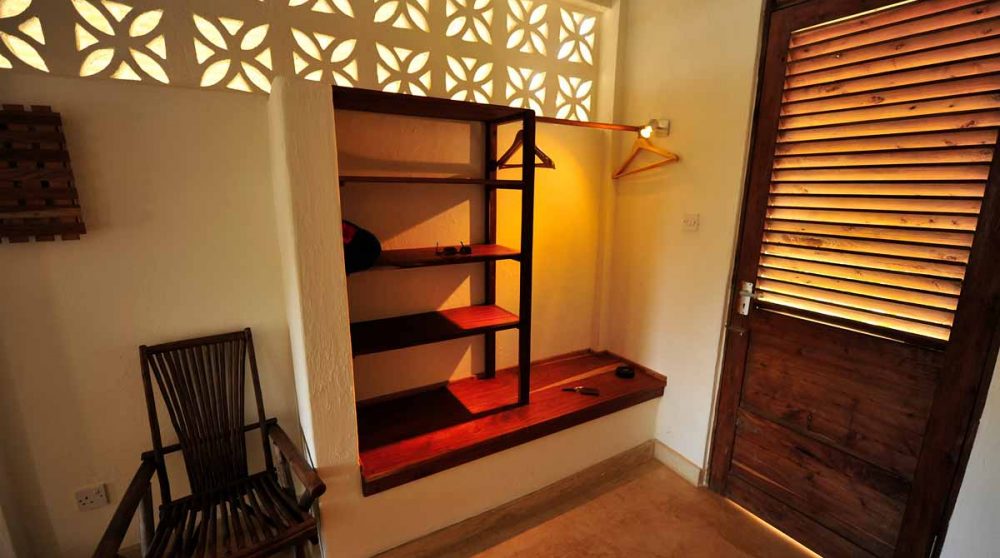 Rangement dans la chambre à Zanzibar