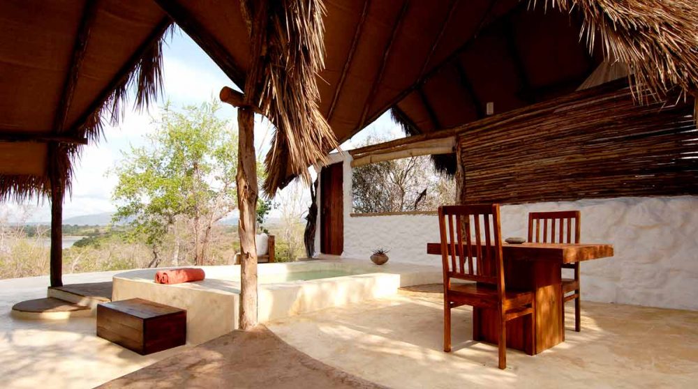 Autre vue d'une piscine