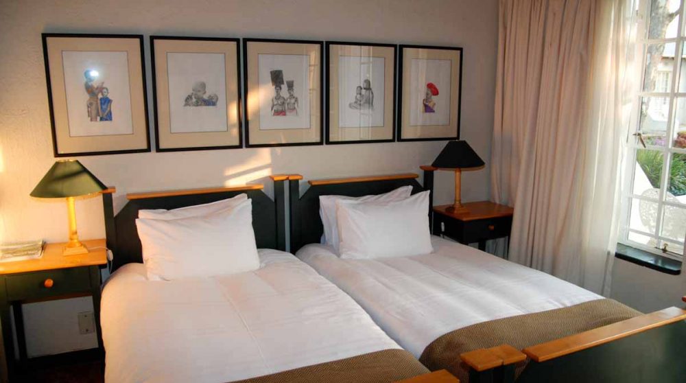 Deux lits dans une garden room