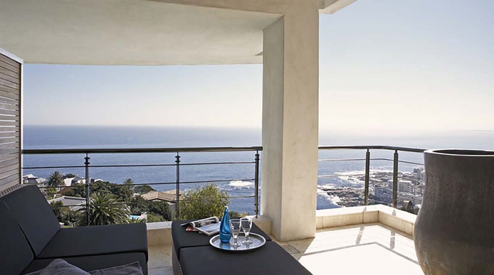 Terrasse d'une chambre deluxe ocean au Cap