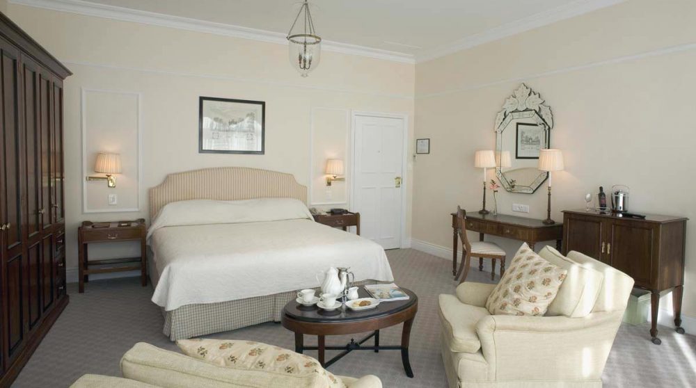 Chambre deluxe suite avec lit double au Cap