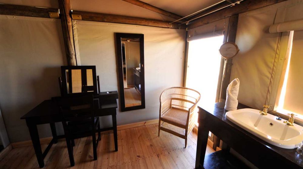 Coin bureau et salle de bains