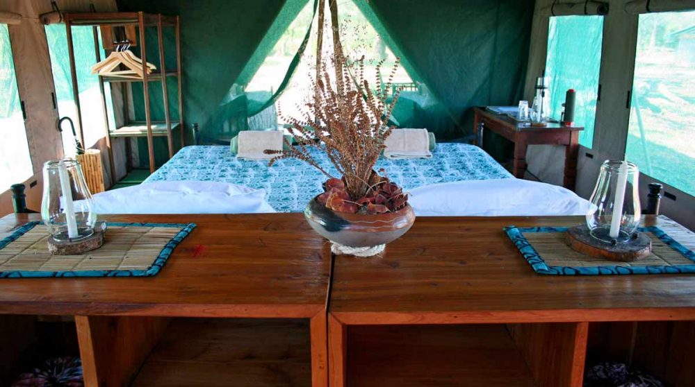 Intérieur d'une tente famille