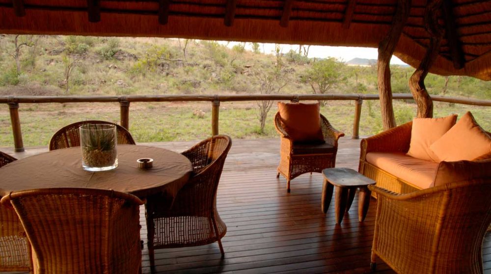 La terrasse d'une chambre familiale