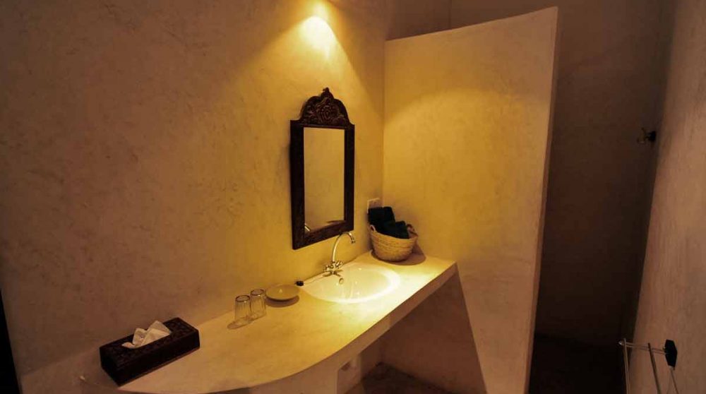 Salle de bains au Mchanga Beach Lodge