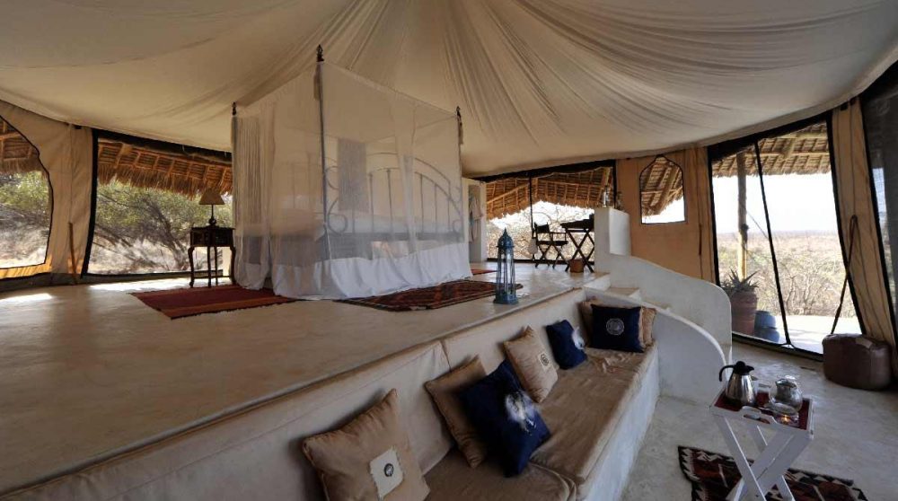 Une chambre au lodge Sasaab