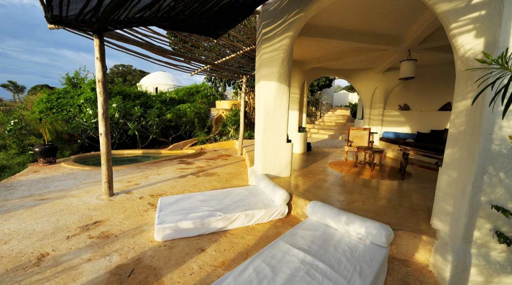 Détente dans une villa