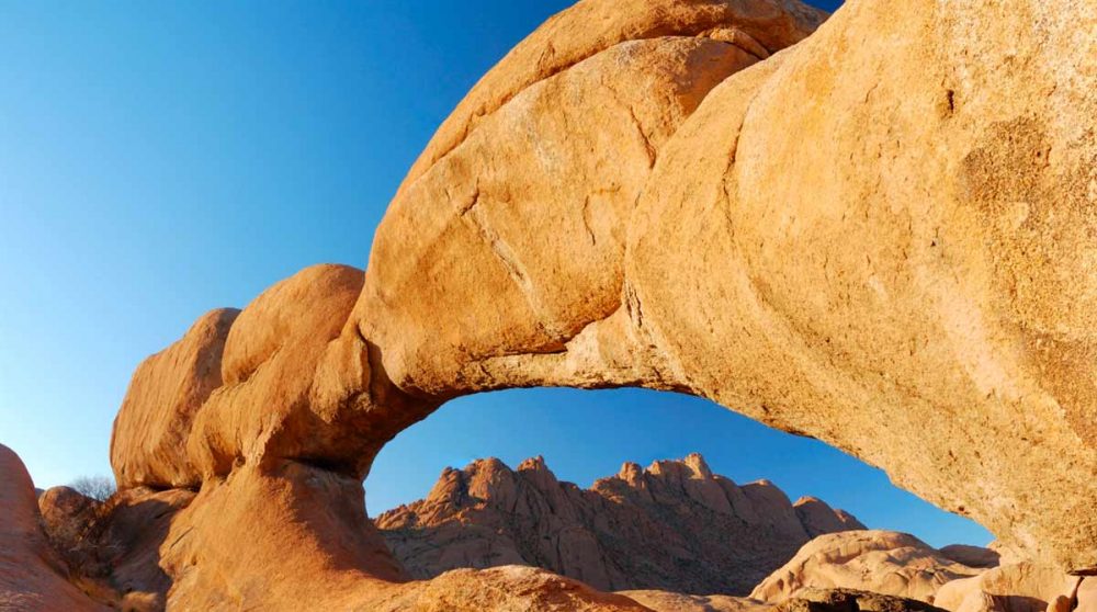 Les roches Pitzkoppe