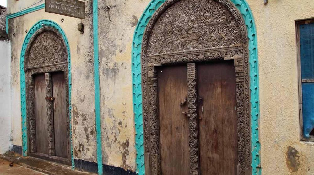 Porte swahilie traditionnelle